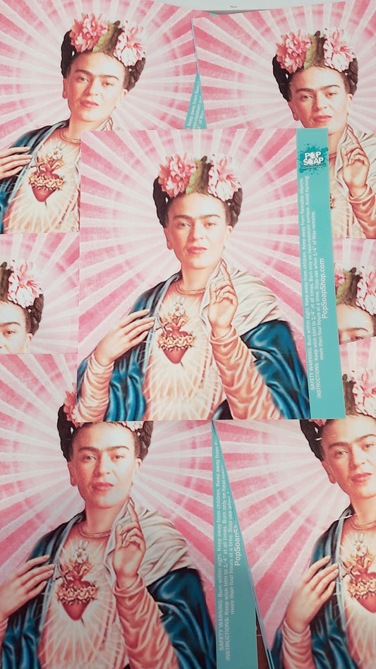FRIDA KAHLO CELEBRITY CANDLE